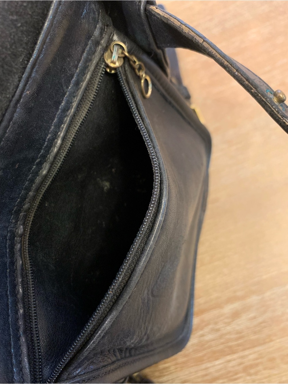 Vintage Coach Black Leather Mini Backpack with Brass-Tone Buckle 4152 - Picture 5 of 11